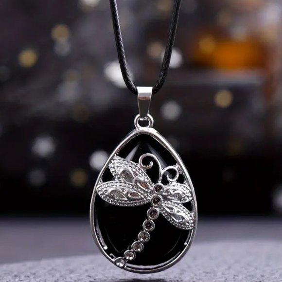 Black Obsidian Dragonfly Natural Stone Drop Pendant Necklace Healing Gemstone - Picture 2 of 2